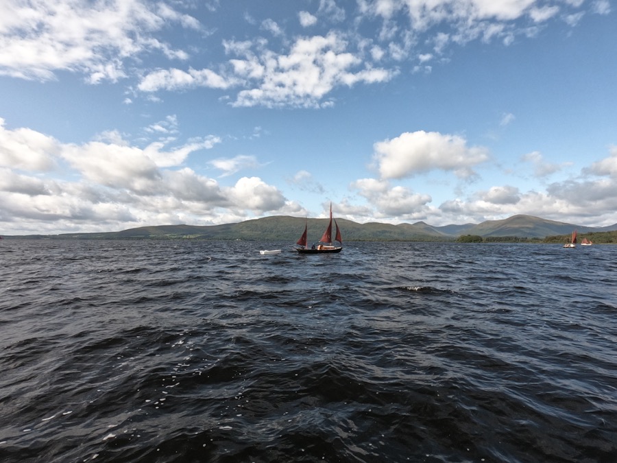 Cailleach sails to windward